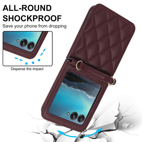 For Motorola Razr 40 Ultra Rhombic Texture Phone Case with Long & Short Lanyard(Wine Red)