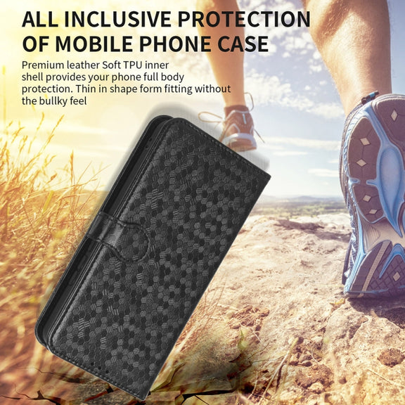 For Motorola Moto G Play 4G 2024 Honeycomb Dot Texture Leather Phone Case(Black)