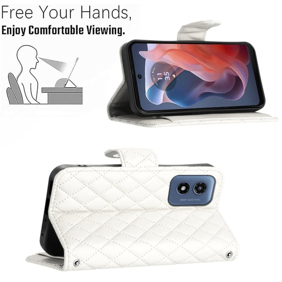 For Motorola Moto G Play 4G 2024 Rhombic Texture Flip Leather Phone Case with Lanyard(White)