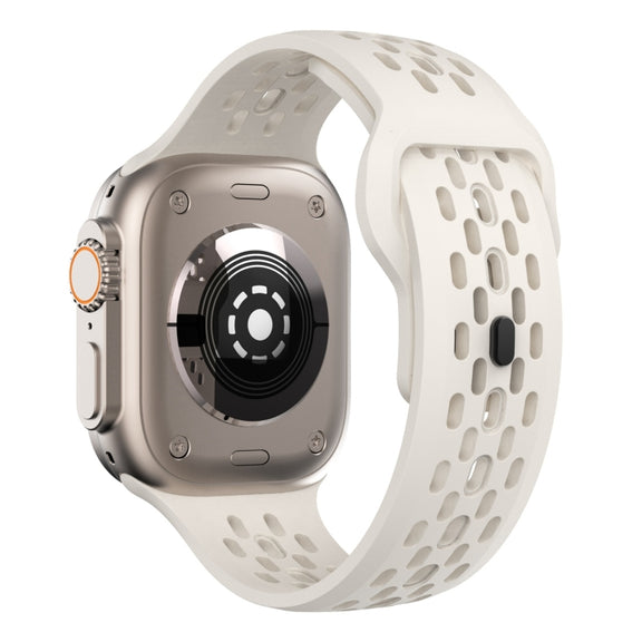 For Apple Watch Series 4 44mm Oval Holes Fluororubber Watch Band(Starlight)