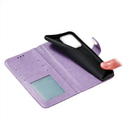 For Motorola Moto G Play 2024 Lace Flower Embossing Flip Leather Phone Case(Purple)