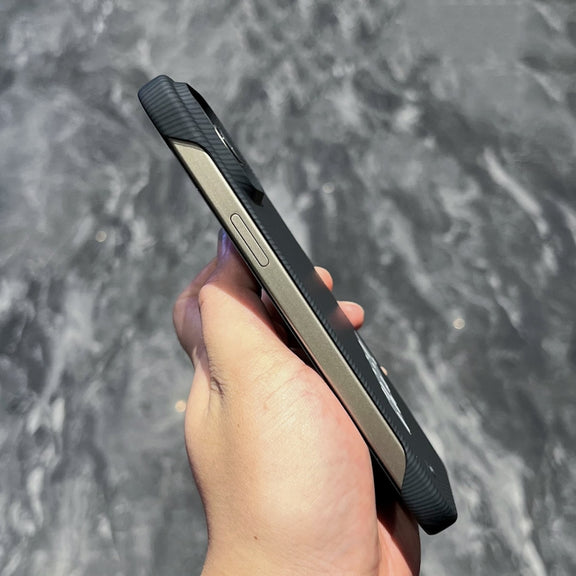 For iPhone 15 Carbon Fiber Frameless Cooling Phone Case(Blue)