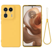 For Motorola Edge 50 Ultra Solid Color Liquid Silicone Dropproof Full Coverage Phone Case(Yellow)