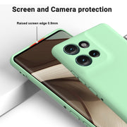 For Motorola Edge 50 Solid Color Liquid Silicone Dropproof Full Coverage Phone Case(Green)