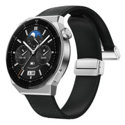 22mm Magnetic Silver Buckle Silicone Leather Watch Band(Black)