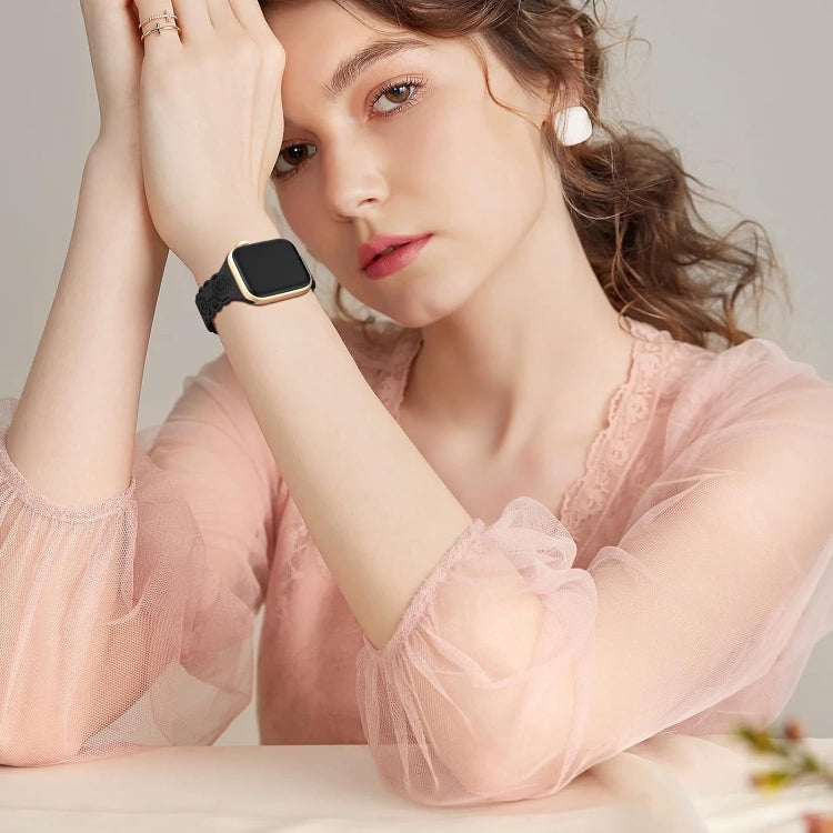 For Apple Watch SE 2023 44mm Lace Sunflower Embossed Silicone Watch Band(Black)