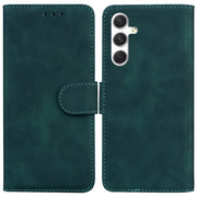 For Samsung Galaxy S25+ 5G Skin Feel Pure Color Flip Leather Phone Case(Green)