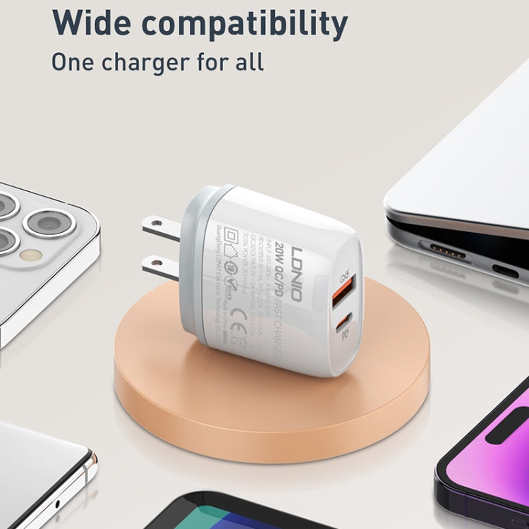 LDNIO Q229 QC3.0 / PD20W USB + Type-C Fast Charger with 1m USB to Micro USB Cable, Plug Type:US Plug(White)