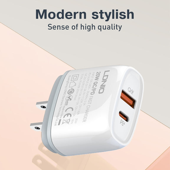 LDNIO Q229 QC3.0 / PD20W USB + Type-C Fast Charger with 1m Type-C to 8 Pin Cable, Plug Type:UK Plug(White)