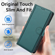 For Motorola Moto G Stylus 5G 2024 Skin Feel Pure Color Card Slots Leather Phone Case with Dual Lanyard(Green)