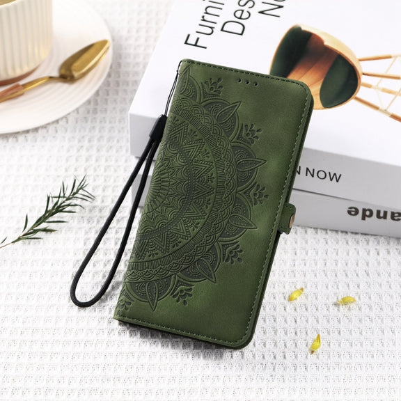 For Samsung Galaxy S25 5G Skin Feel Totem Embossed Leather Phone Case(Deep Green)