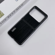For Motorola Moto Razr 50 2024 PC Hybrid Aluminum Alloy Brushed Shockproof Phone Case(Black)
