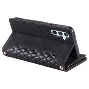 For Samsung Galaxy S25+ 5G Grid Texture Zipper Leather Phone Case with Lanyard(Black)