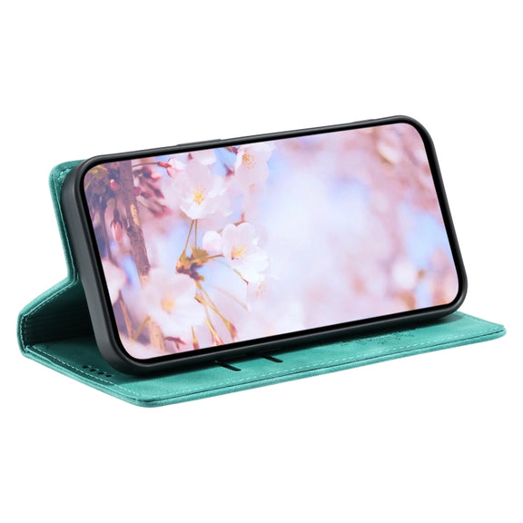 For Samsung Galaxy S25+ 5G Totem Embossed Magnetic Leather Phone Case(Green)