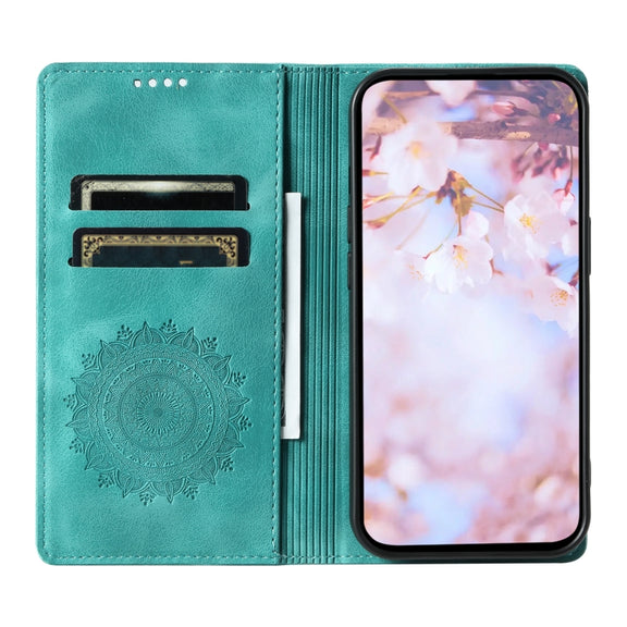 For Samsung Galaxy S25 Ultra 5G Totem Embossed Magnetic Leather Phone Case(Green)