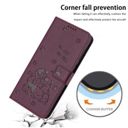 For Samsung Galaxy S25 / S24 5G Embossed Kitten Phone Leather Case with Lanyard(Wine Red)