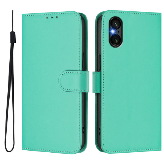 For Sony Xperia 5 VI 2024 Skin Feel Solid Color Leather Phone Case with Lanyard(Green)