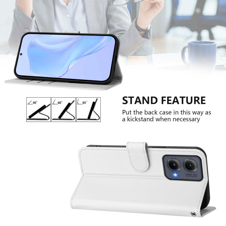 For Motorola Edge 5G 2024 Skin Feel Solid Color Leather Phone Case with Lanyard(White)