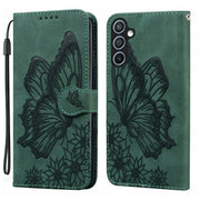 For Samsung Galaxy S25 5G Retro Skin Feel Butterflies Embossing Horizontal Flip Leather Phone Case(Green)