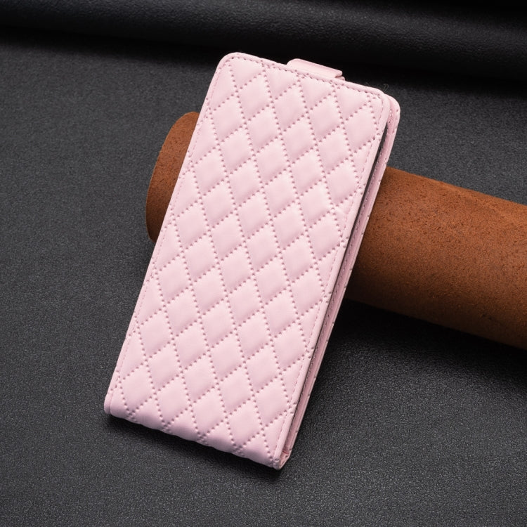 For Samsung Galaxy S25 5G Diamond Lattice Vertical Flip Leather Phone Case(Pink) - Galaxy S25 5G Cases by PMC Jewellery | Online Shopping South Africa | PMC Jewellery | Buy Now Pay Later Mobicred