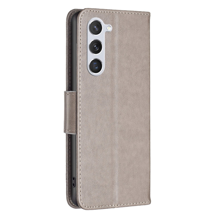 For Samsung Galaxy S25 5G Embossing Two Butterflies Pattern Leather Phone Case(Grey)
