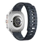 For Samsung Galaxy Watch Ultra 47mm Magnetic Silicone Watch Band(Midnight Color+Silver)
