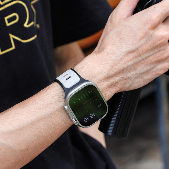 For Apple Watch 42mm / 41mm / 40mm / 38mm Norman Buckle Two-color Silicone Watch Band(Light Grey Black)