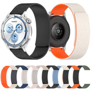 22mm Cloud Wood Grain Silicone Magnetic Watch Band(Milk Tea Rock White)