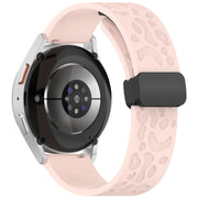22mm Kalebol Universal Leopard Print Magnetic Folding Buckle Silicone Strap(Pink)