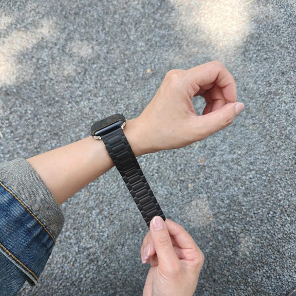 For Apple Watch 46mm / 49mm / 45mm / 44mm I-shaped Three-piece Leather Magnetic Watch Band(Black)