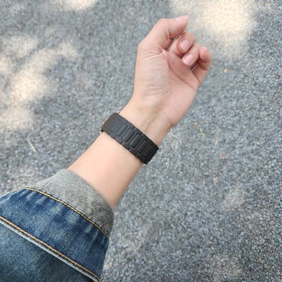 For Apple Watch 42mm / 41mm / 40mm / 38mm I-shaped Three-piece Leather Magnetic Watch Band(Black)