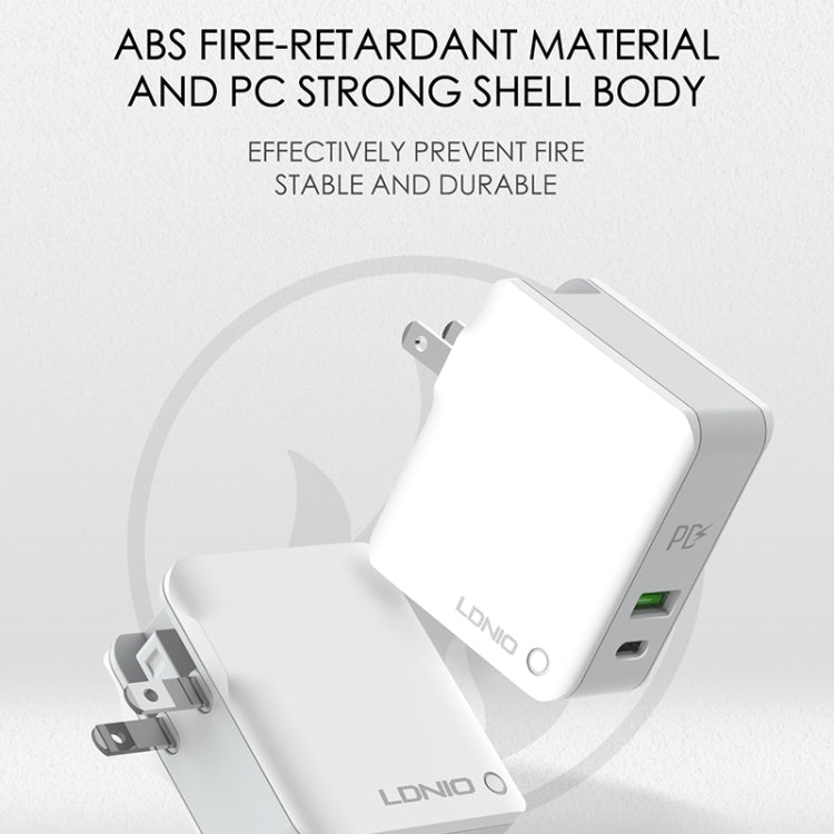 LDNIO A4403C 30W PD + Auto-id Foldable Fast Travel Charger with 1m USB-C / Type-C Cable, US Plug - free shipping - PMC TechLife - Order now!