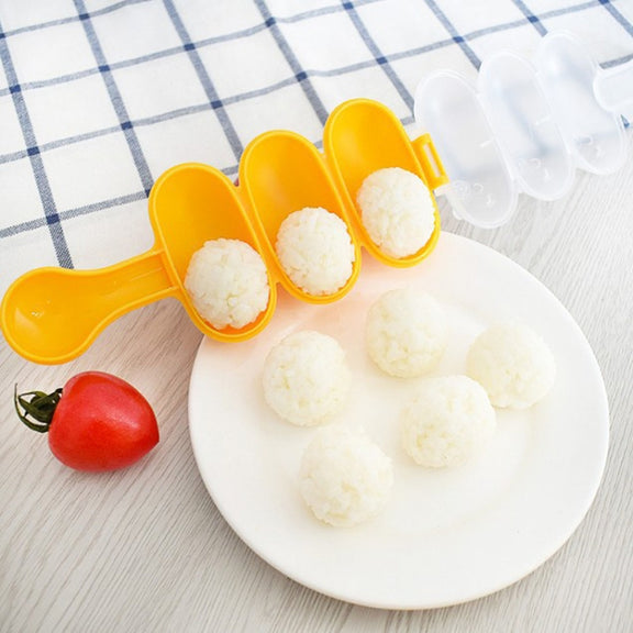 Cute Style Food-grade Sushi Rice Ball Shaker Mold with Spoon for Kids, Random Color Delivery