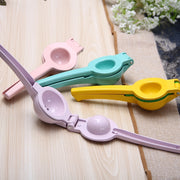 Aluminum Alloy Manual Dual Layers Lemon Juicer, Random Color Delivery