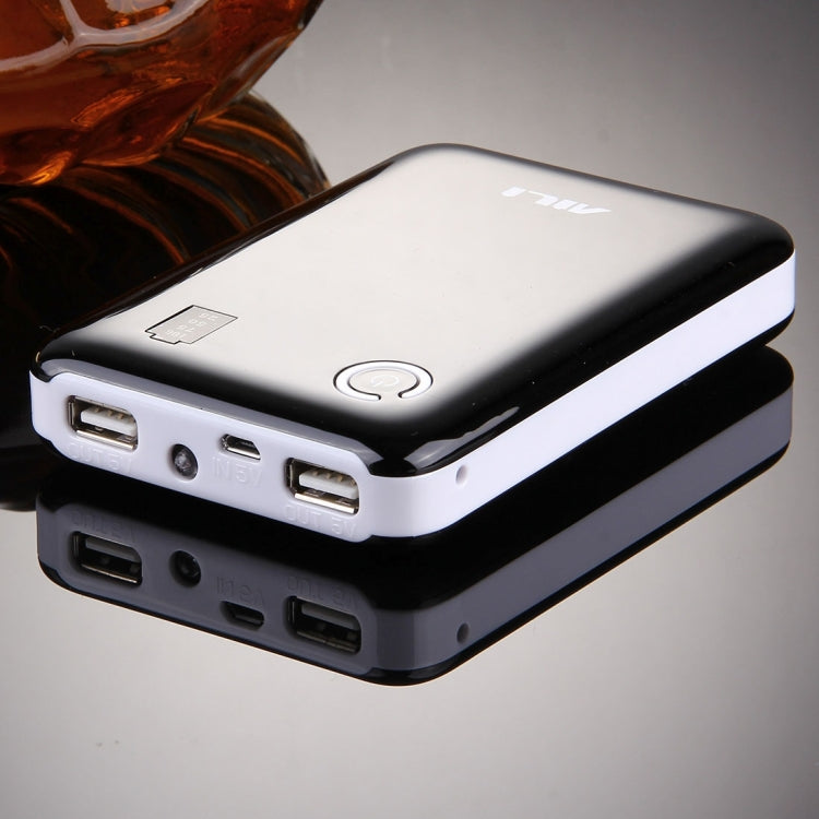 Portable High-efficiency 4 x 18650 Batteries Plastic Power Bank Shell Box with Dual USB Output & Heat Dissipation Hole, Batteries Not Included(Random Color Delivery)