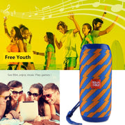 T&G TG117 Portable Bluetooth Stereo Speaker, with Built-in MIC, Support Hands-free Calls & TF Card & AUX IN & FM, Bluetooth Distance: 10m(Dark Blue)