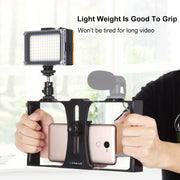 PULUZ 2 in 1 Vlogging Live Broadcast LED Selfie Light Smartphone Video Rig Kits with Cold Shoe Tripod Head for iPhone, Galaxy, Huawei, Xiaomi, HTC, LG, Google, and Other Smartphones(Red)