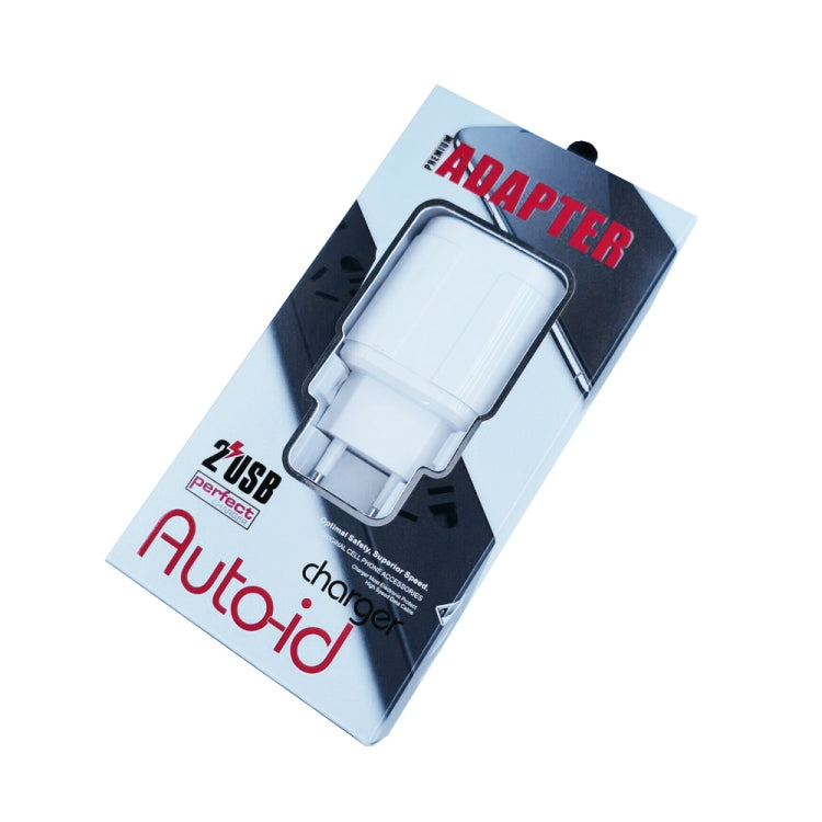 Dual USB Portable Travel Charger + 1 Meter USB to 8 Pin Data Cable, EU Plug(White) - USB Charger by PMC Jewellery | Online Shopping South Africa | PMC Jewellery | Buy Now Pay Later Mobicred