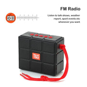 T&G TG311 LED Flashlight Portable Bluetooth Speaker, Support TF Card / FM / 3.5mm AUX / U Disk(Green)