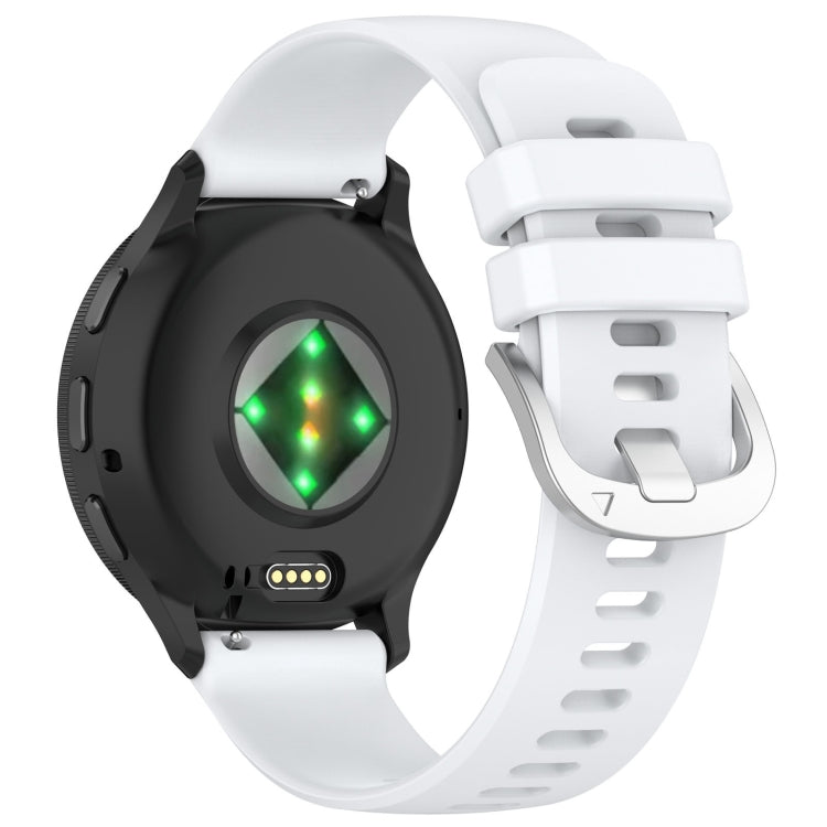 For Garmin Forerunner 265S Liquid Glossy Silver Buckle Silicone Watch Band(White)
