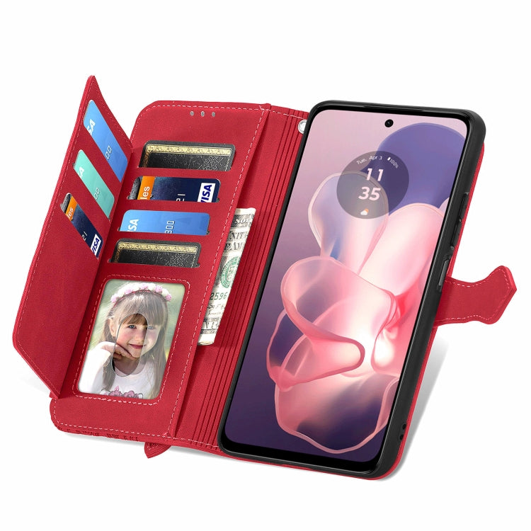 For Motorola Moto G Power 5G 2024 Embossed Flower Zipper Leather Phone Case(Red)