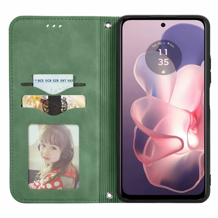 For Motorola Moto G Power 5G 2024 Retro Skin Feel Magnetic Flip Leather Phone Case(Green)