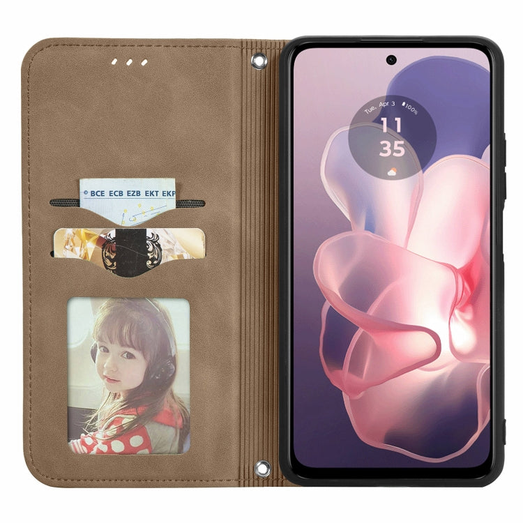 For Motorola Moto G Power 5G 2024 Retro Skin Feel Magnetic Flip Leather Phone Case(Brown)