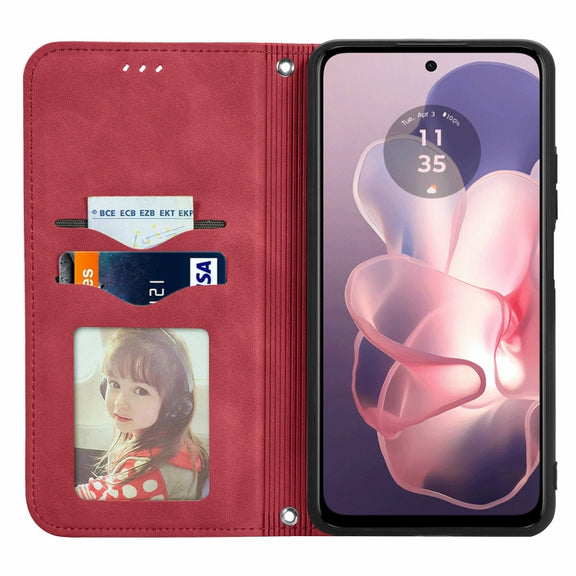 For Motorola Moto G Power 5G 2024 Retro Skin Feel Magnetic Flip Leather Phone Case(Red)