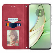 For Motorola Edge 2024 Retro Skin Feel Magnetic Flip Leather Phone Case(Red)