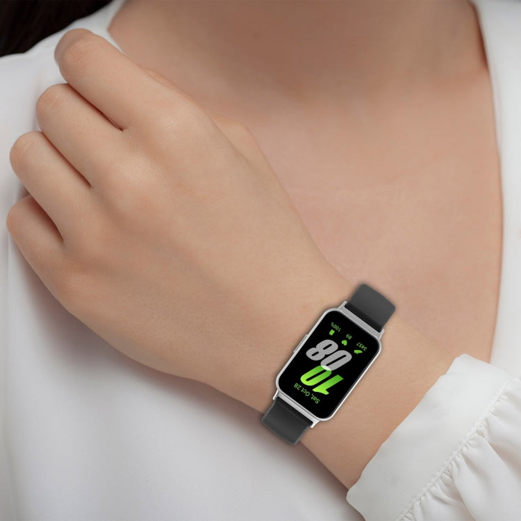 For Samsung Galaxy Fit 3 SM-R390 Metal Connector Liquid Glossy Silicone Watch Band(Black)