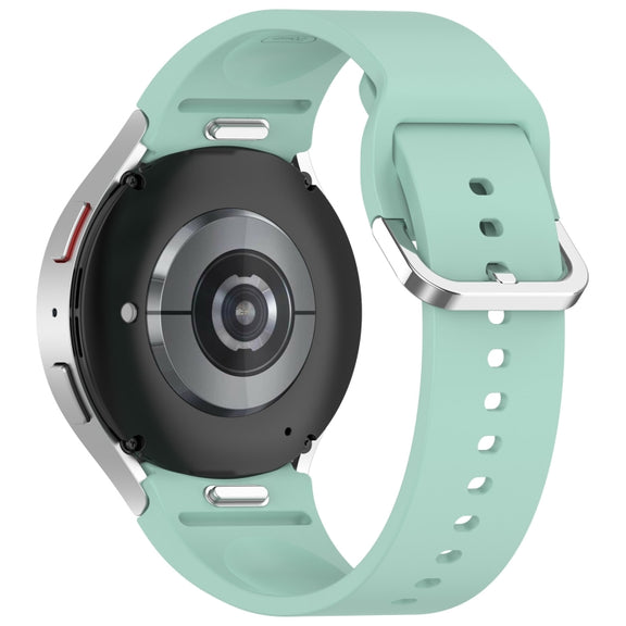 For Samsung Galaxy Watch7 40 / 44mm Solid Color Silver Buckle Quick Release Silicone Watch Band(Light Green)