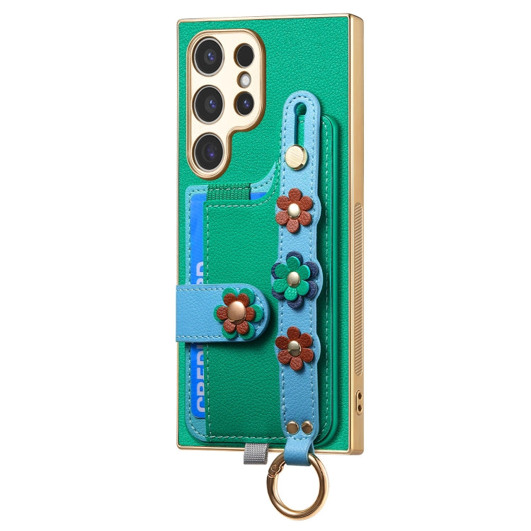 For Samsung Galaxy S24 Ultra 5G Stereoscopic Flowers Wristband Card Bag Phone Case(Green)