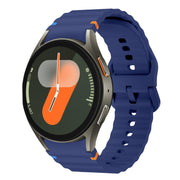 For Samsung Galaxy Watch 7 40 / 44mm Wave Pattern Stitched Silicone Watch Band(Dark Blue)