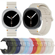 For Samsung Galaxy Watch8 40mm Rhombic Texture Bezel and Wavy Grain Stitched Color Buckle Silicone Watch Band(Starlight Silver)